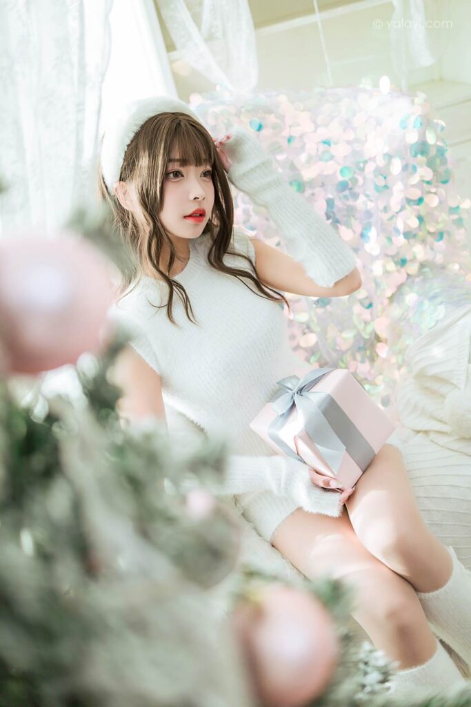 [YALAYI雅拉伊] 2021.12.17 NO.878 圣诞礼物 阿禾[47P/452MB]插图2