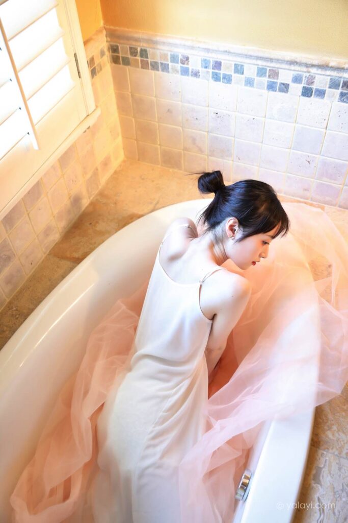 [YALAYI雅拉伊] 2022.05.20 NO.933 不是风景 京京[40P/405MB]插图2