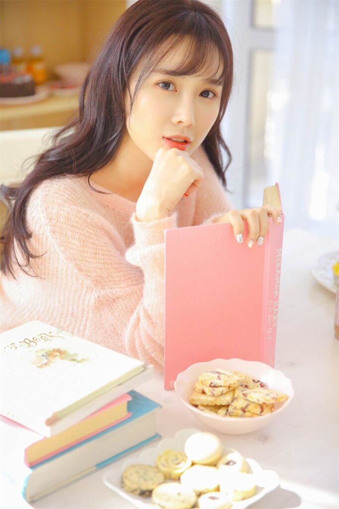 [YALAYI雅拉伊] 2022.10.24 NO.982 飘逸身姿[29P/237MB]插图1