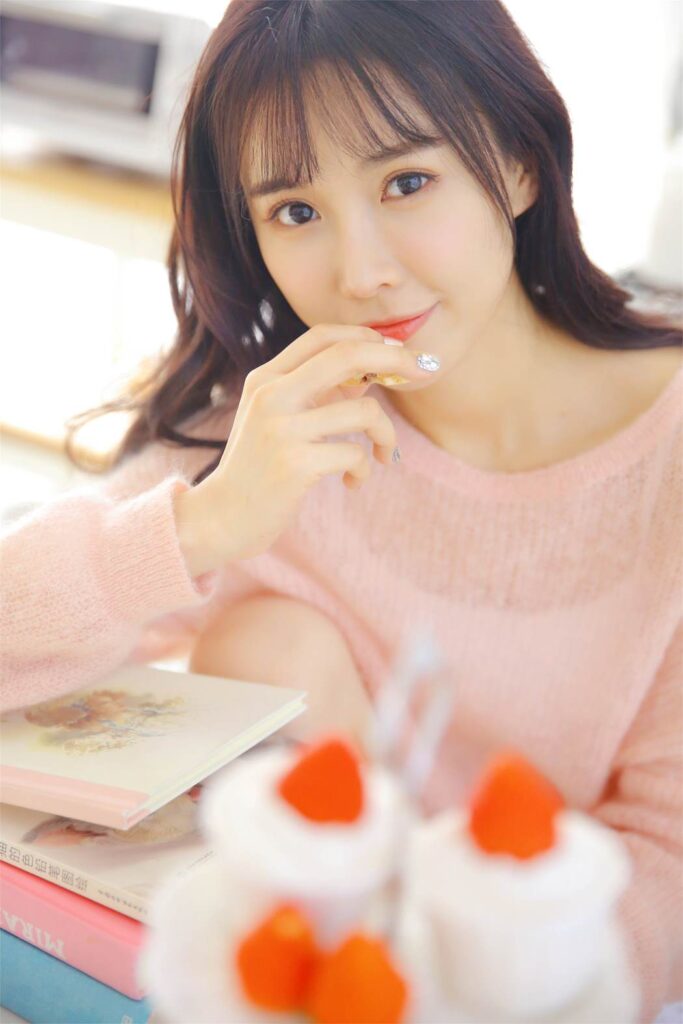 [YALAYI雅拉伊] 2022.10.24 NO.982 飘逸身姿[29P/237MB]插图3