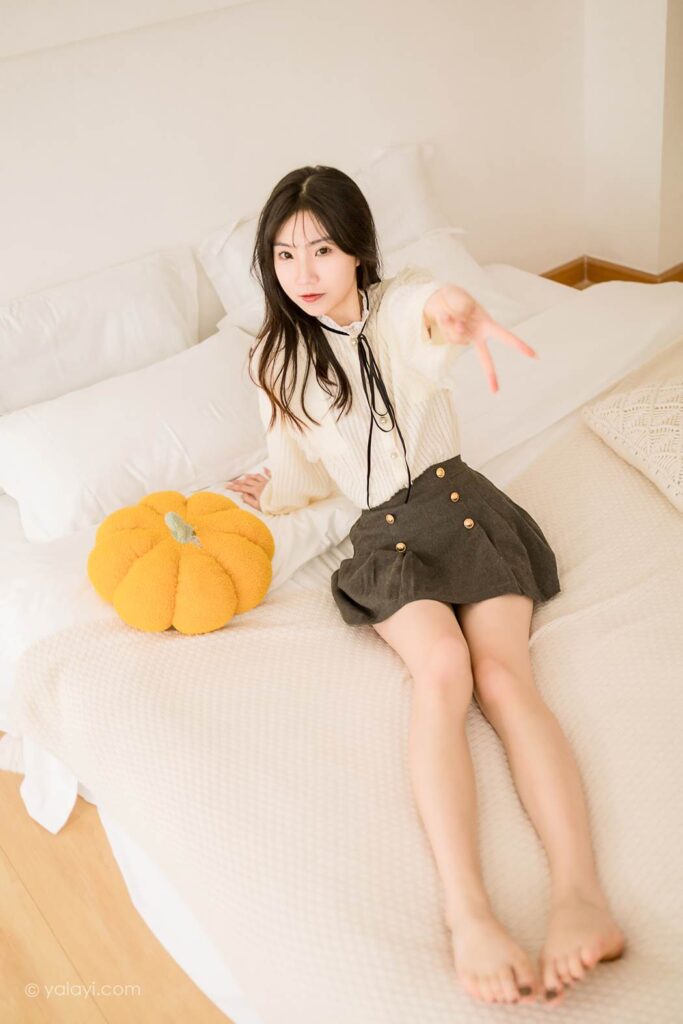 [YALAYI雅拉伊]2022.12.05 NO.989大幸福 小乔[44+1P/380MB]插图2