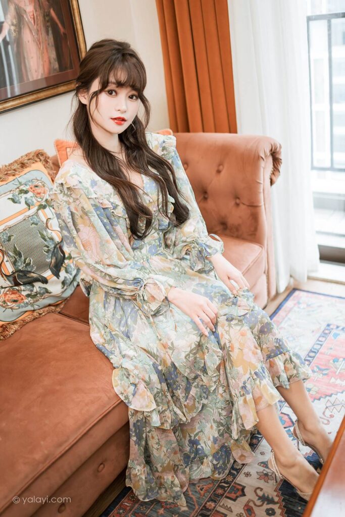 [YALAYI雅拉伊]2023.03.20 NO.1015 碎花裙少女 小亭[44+1P/562MB]插图2