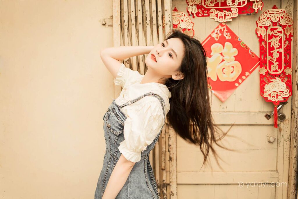 [YALAYI雅拉伊]2023.04.22 NO.1024 女神来我家 若婷[45+1P/464MB]插图3