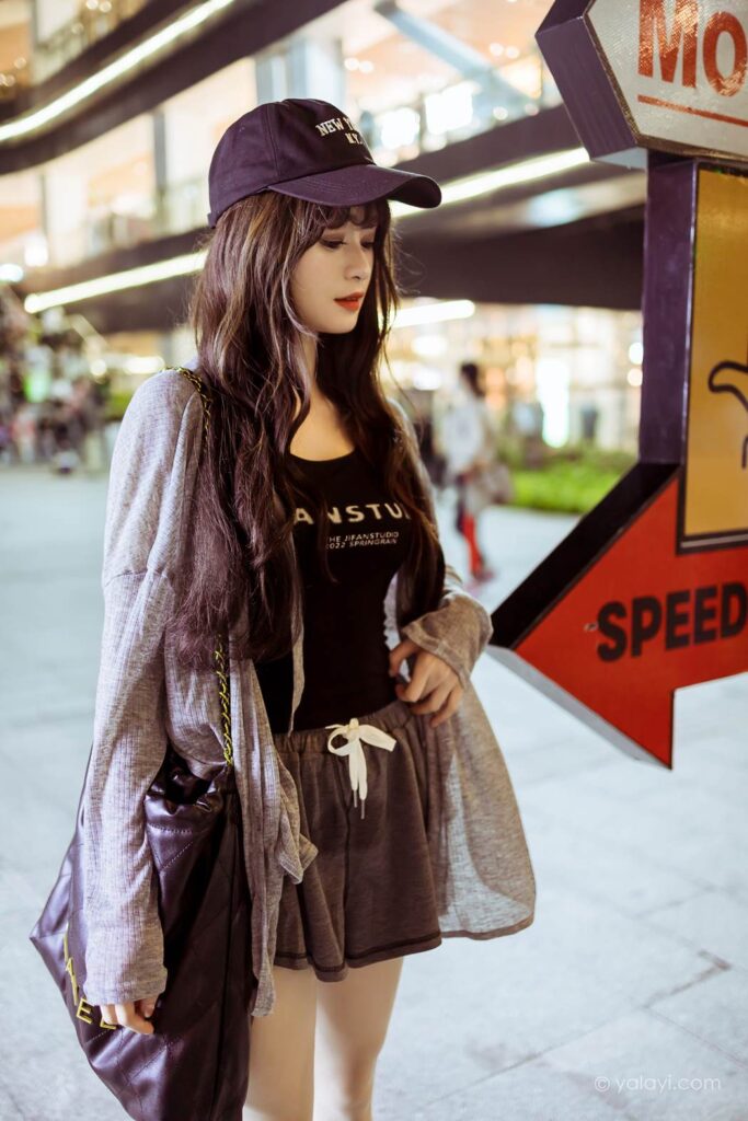 [YALAYI雅拉伊]2023.05.29 NO.1035 与你逛逛街 小亭[45+1P/568MB]插图2