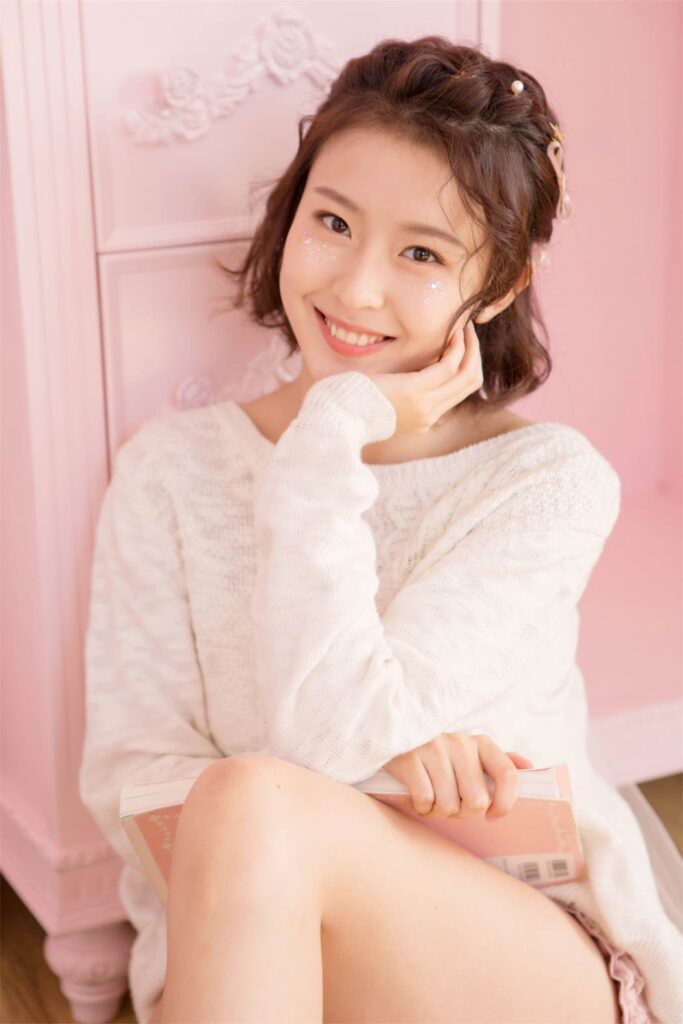 [YALAYI雅拉伊]2023.06.01 NO.1036 清丽佳人[34+1P/287MB]插图1