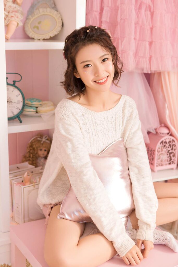 [YALAYI雅拉伊]2023.06.01 NO.1036 清丽佳人[34+1P/287MB]插图2