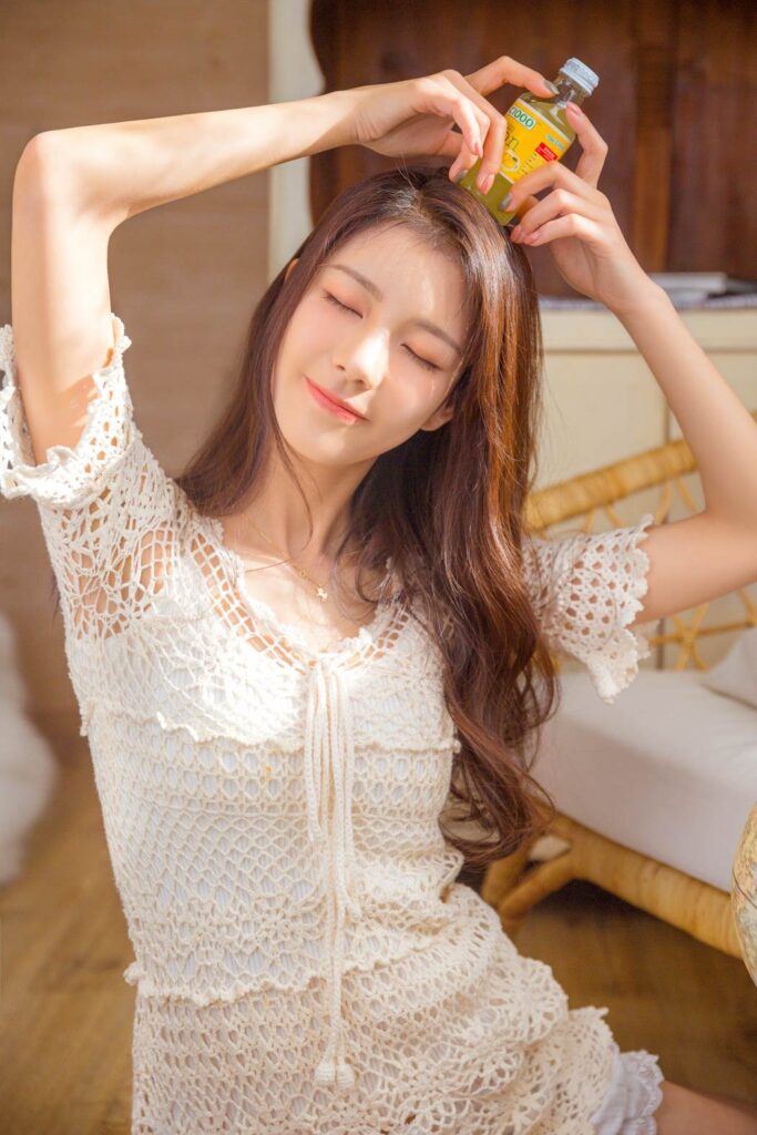 [YALAYI雅拉伊]2023.06.21 NO.1042 淡淡幽香[38+1P/385MB]插图2