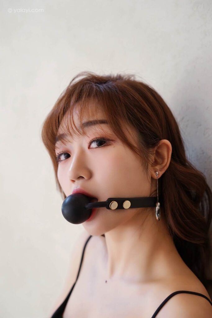 [YALAYI雅拉伊]2023.08.03 NO.1055 我的宠物 小颖[37+1P/406MB]插图2