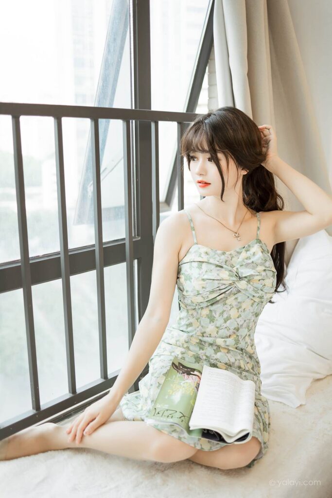 [YALAYI雅拉伊]2023.08.07 NO.1056 小花裙 小亭[45+1P/148MB]插图2