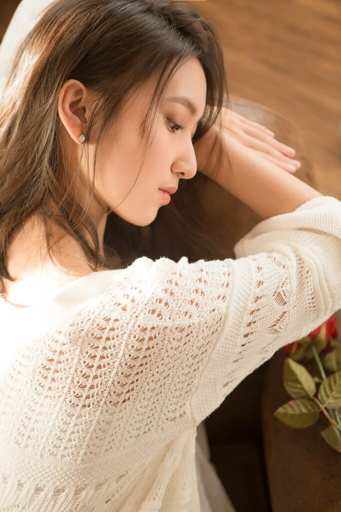 [YALAYI雅拉伊]2023.09.06 NO.1069 亲吻阳光[36P/231MB]插图