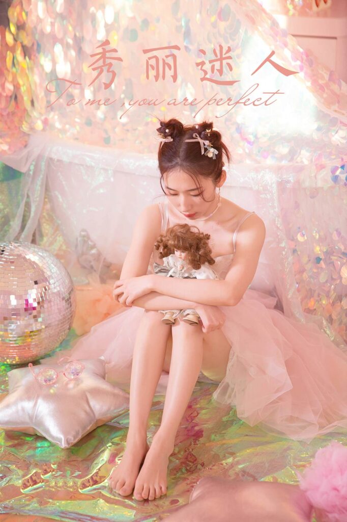 [YALAYI雅拉伊]2023.11.02 NO.1086 秀丽迷人[36+1P/232MB]插图