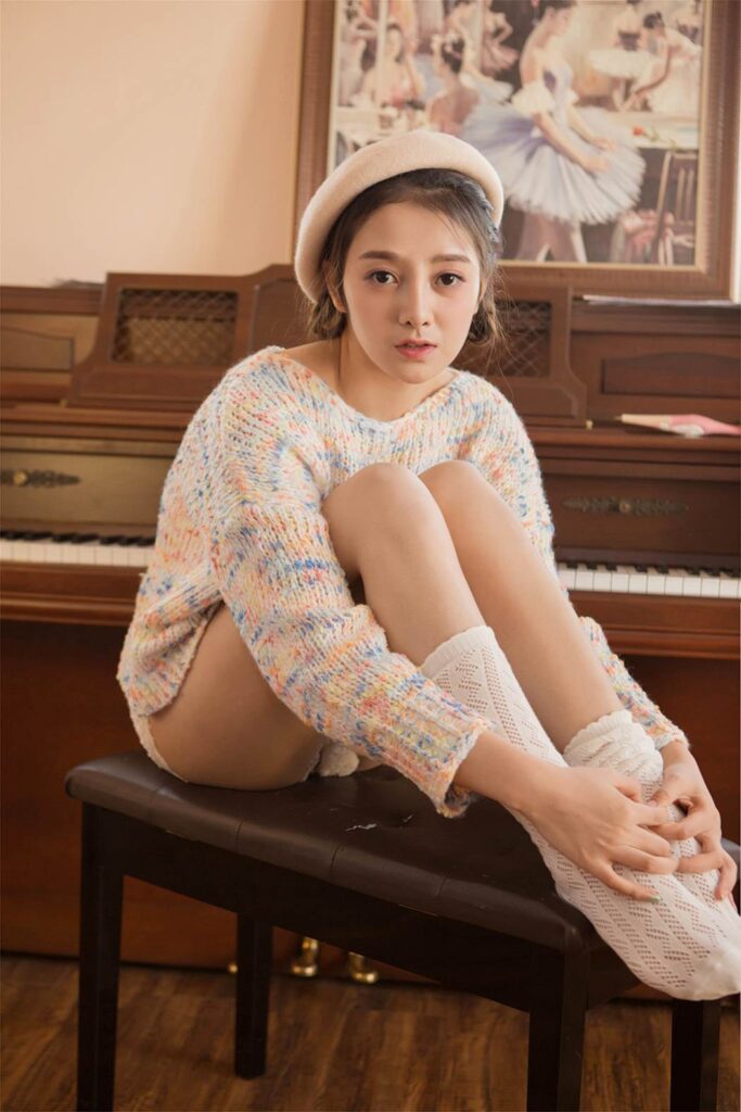 [YALAYI雅拉伊]2023.12.01 NO.1090 美少女[39+1P/231MB]插图2