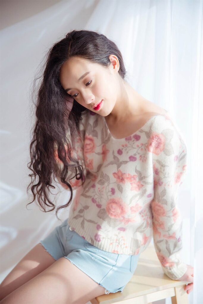 [YALAYI雅拉伊]2023.12.05 NO.1092 美如花[38+1P/216MB]插图1