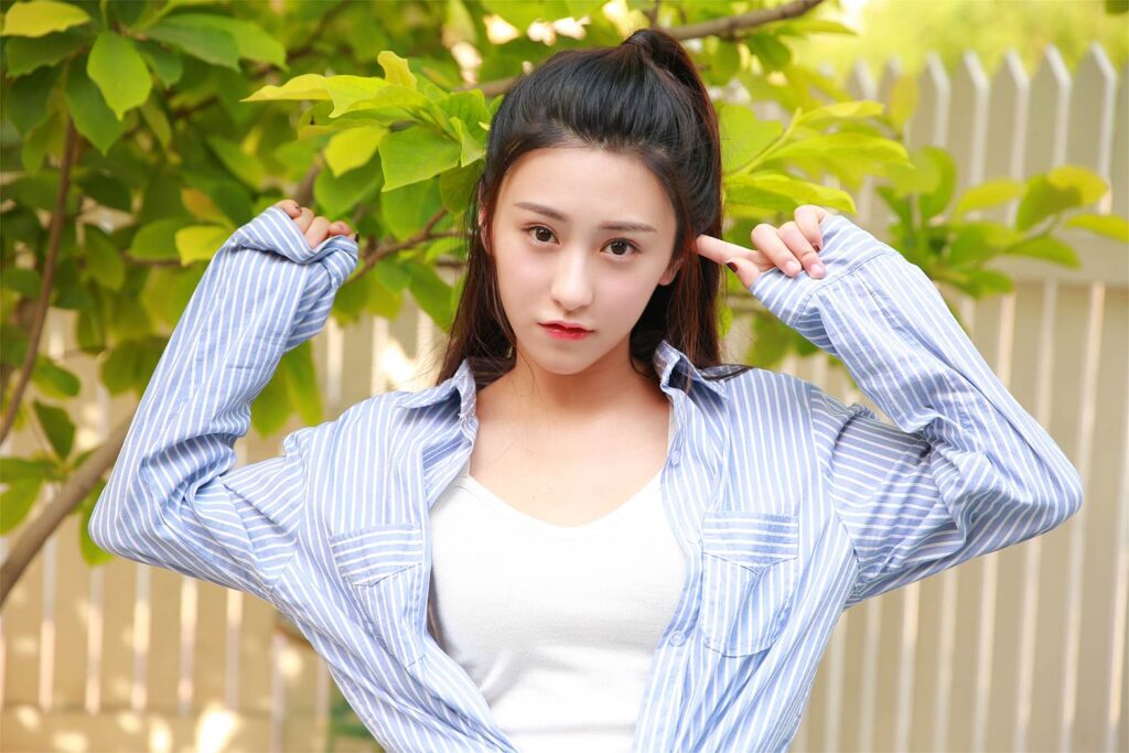 [YALAYI雅拉伊]2023.11.13 NO.1103 青春盛放[35+1P/222MB]插图1