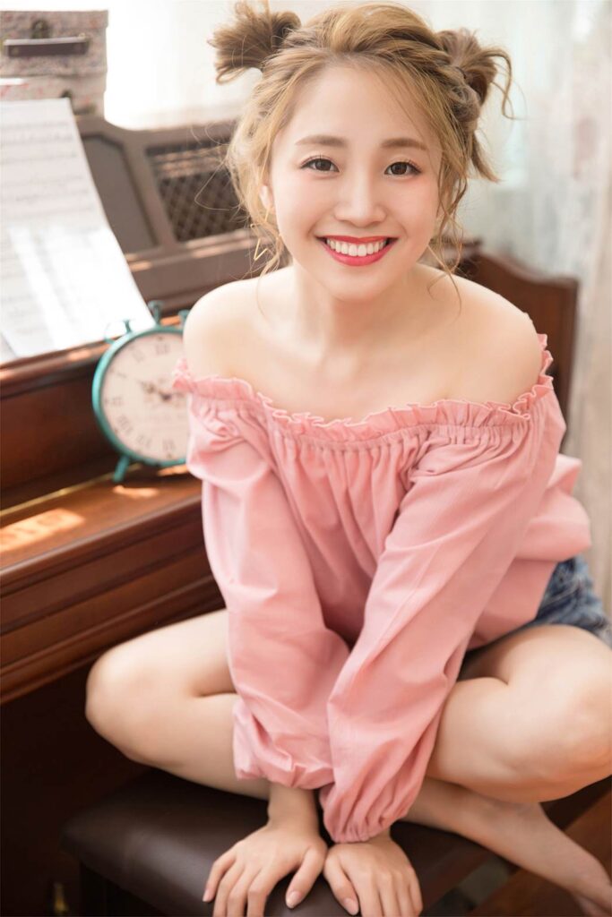 [YALAYI雅拉伊]2024.04.02 NO.1116 温暖芬芳[35+1P/215MB]插图1