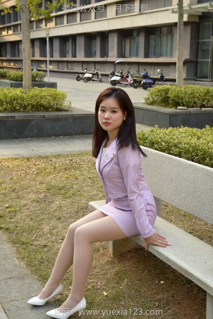 月下摄影 NO.002 茜茜~[面试正装] 提前感受下步入社会后面试工作得正装！[140P/1V/7.14G]插图1