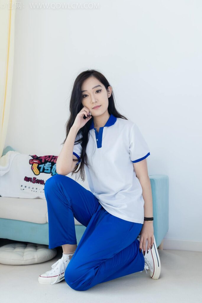 物恋传媒 NO.2406 橙橙-帆布鞋、白棉袜、薄肉丝、校服裤里丝[170P/1V/4.17GB]插图