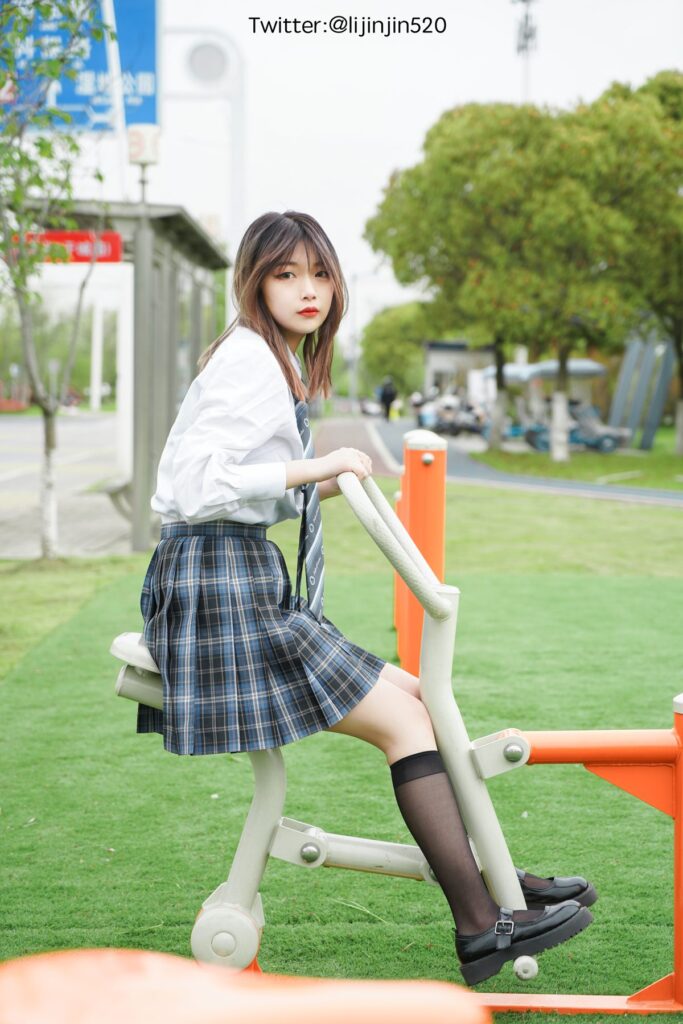 梨瑾瑾 NO.008 – 户外JK2[47P/616MB]插图2