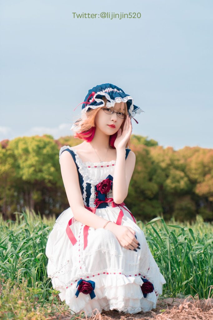 梨瑾瑾 NO.011 – 户外LO裙[22P/209MB]插图