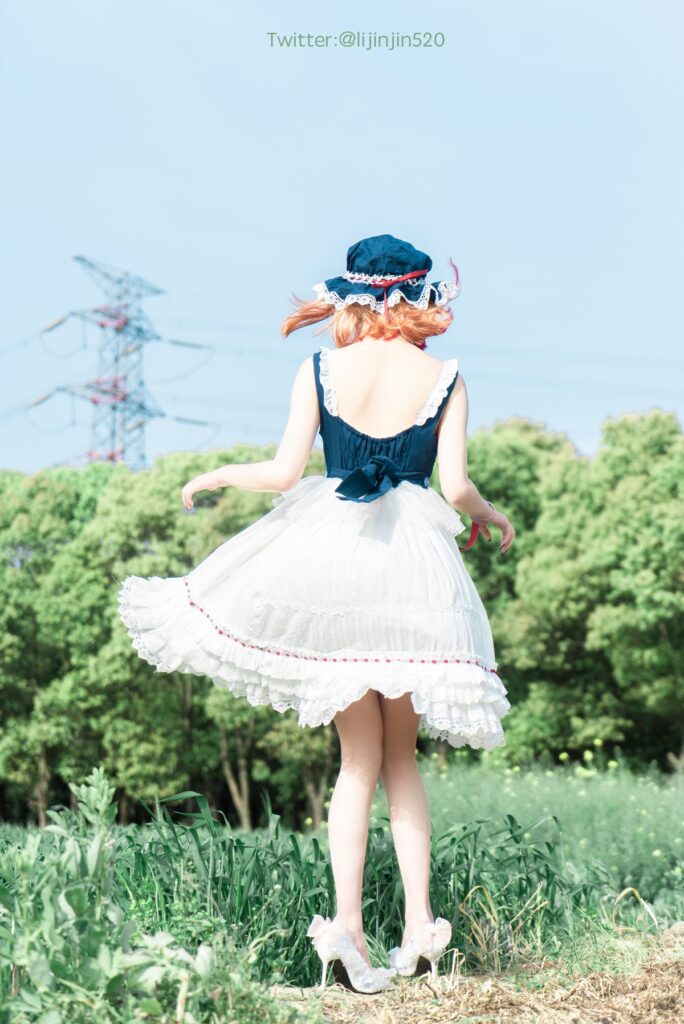 梨瑾瑾 NO.011 – 户外LO裙[22P/209MB]插图1