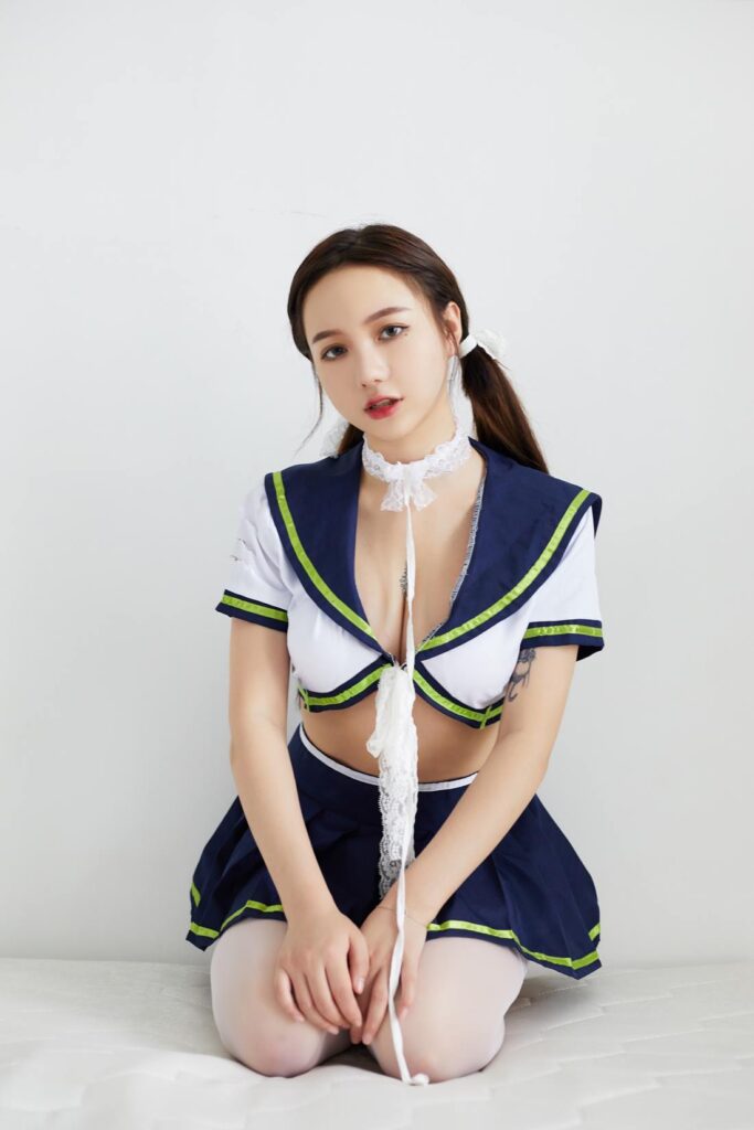 洛丽塔大哥 水手服插图2