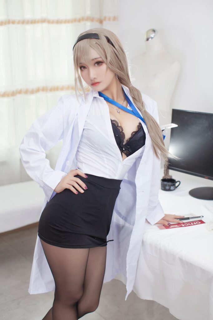 洛璃LoLiSAMA NO.007 – 实习医生伊格[34P/239MB]插图