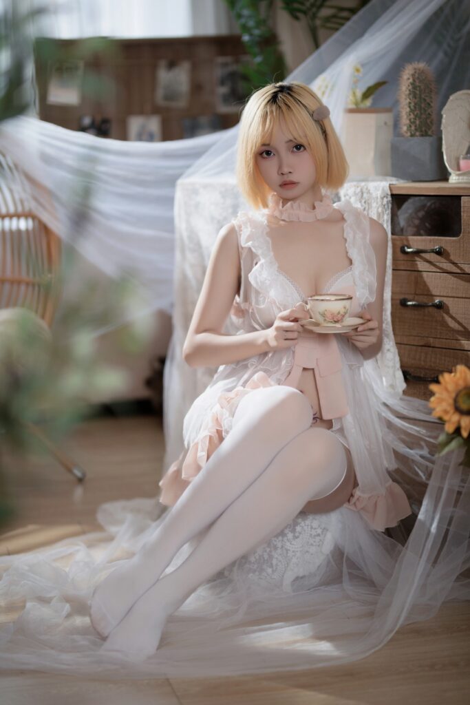 洛桑w伊梓 NO.004- 暖冬日记[32P/208MB]插图