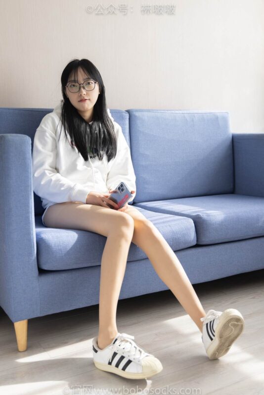 [BoBoSocks袜啵啵]NO.058 稚予-贝壳头、肉丝 [143P/1V/6.16GB]-无料摄影圈