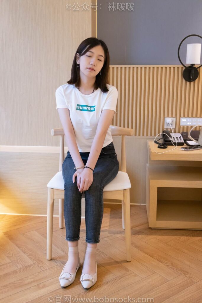 [BoBoSocks袜啵啵]NO.063 小甜豆-平底鞋、短肉丝 [155P/1V/8.56GB]插图