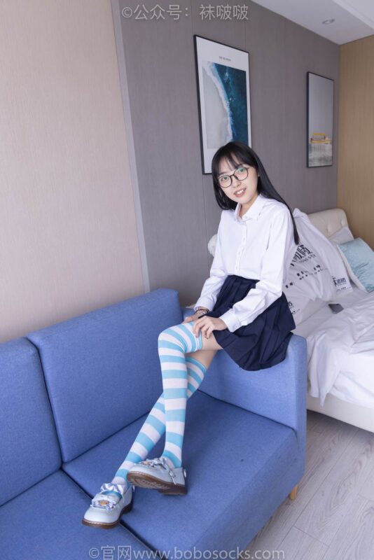 [BoBoSocks袜啵啵]NO.070 稚予-皮鞋、拖鞋、过膝袜、白棉袜 [148P/1V/7.09GB]-无料摄影圈