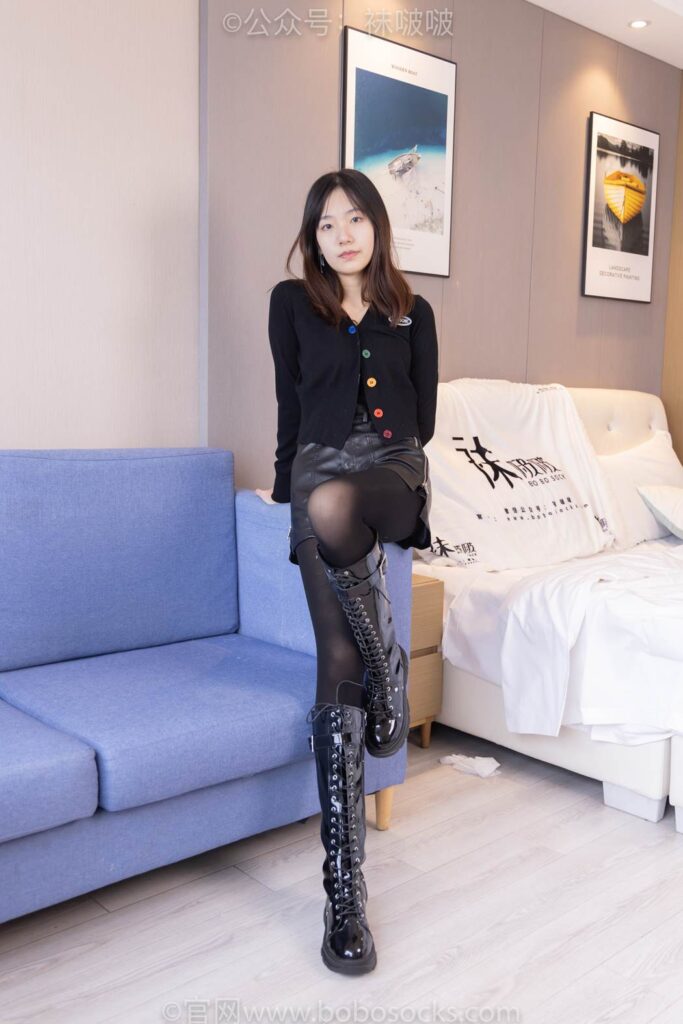 [BoBoSocks袜啵啵]NO.072 小甜豆-两双长靴、厚黑丝、厚肉丝 [144P/1V/6.59GB]插图1