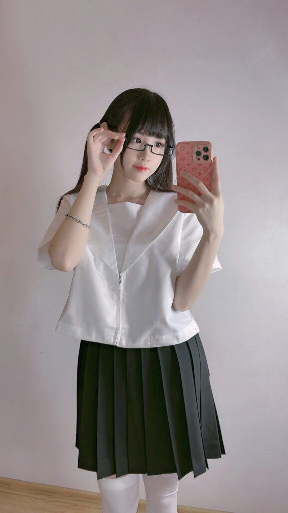 miko酱ww NO.053 – mikoの白丝03[201P/1.06GB]插图1