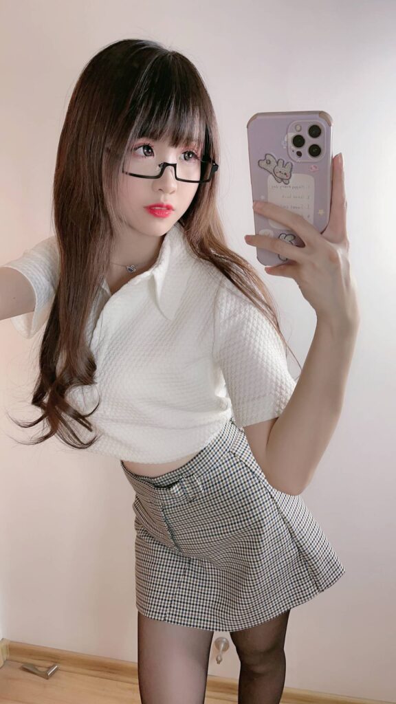 miko酱ww NO.056 – mikoの黑丝03[185P/1.26GB]插图2