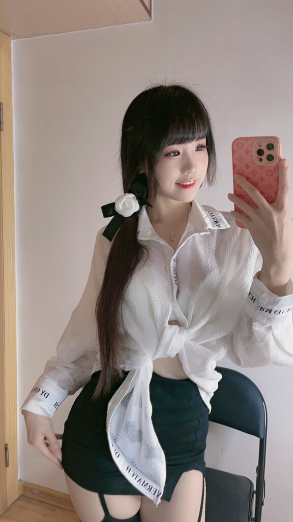 miko酱ww NO.057 – mikoの黑丝04[182P/1.31GB]插图3