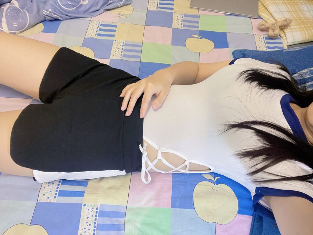 大学生镁足，福利第五期，姓感纯欲，看点多多[176P/1.21G]插图1