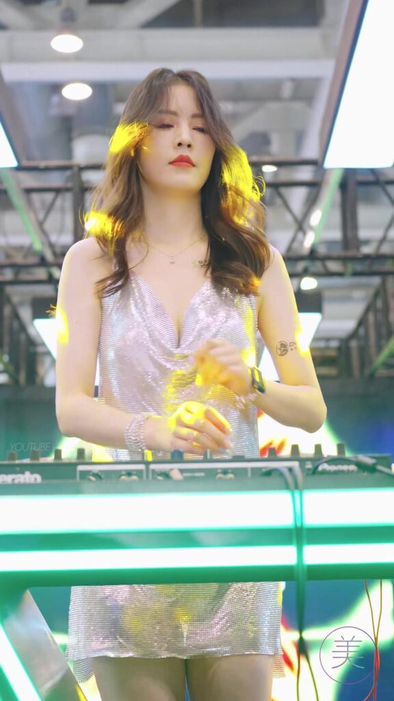 NO.0648 2023 苏州GTSHOW改装车展 Auto Salon Racing Model 38[1V/894MB]插图3