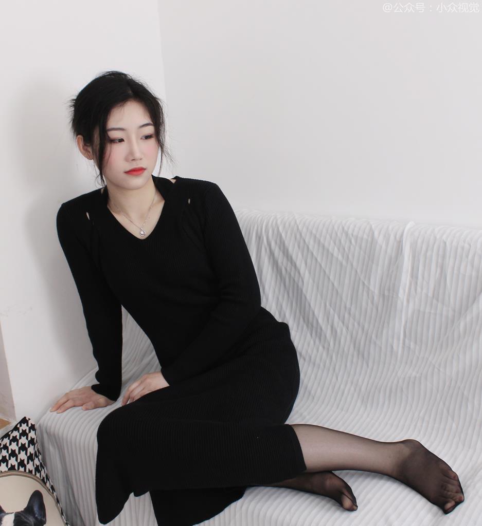 小众视觉 006-嘤嘤 黑色连衣裙［128P/0.98G］插图3