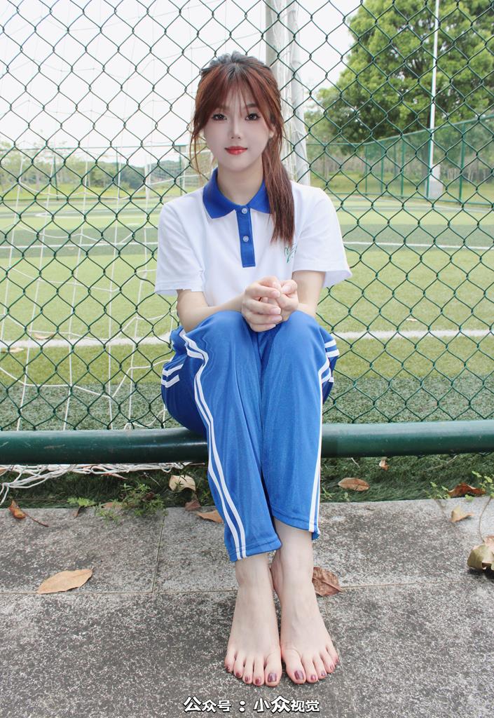 小众视觉 015-小薯条户外深圳校服白袜［128P/1V/5.34G］插图