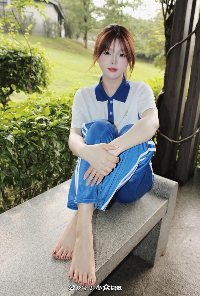 小众视觉 015-小薯条户外深圳校服白袜［128P/1V/5.34G］插图3