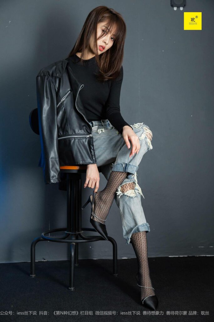 [IESS异思趣向]耽丝 036 玩酷王国PK—丘主管篇 [40P/78MB]插图