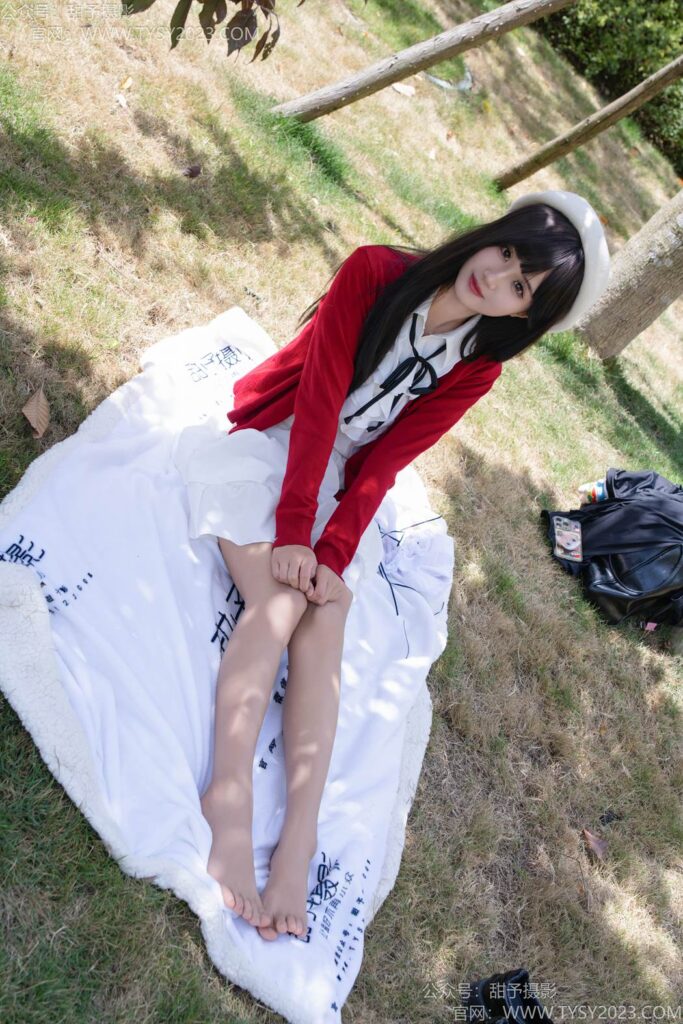 甜予摄影 NO.197 小甜桃-皮鞋、大腿袜、裸足[143P/2V/9.52GB]插图