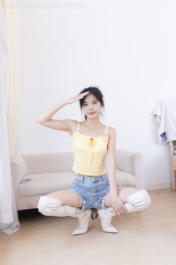 物恋传媒 NO.2426 茯苓-长靴、白棉袜、裸足[175P/1V/3.44GB]插图2