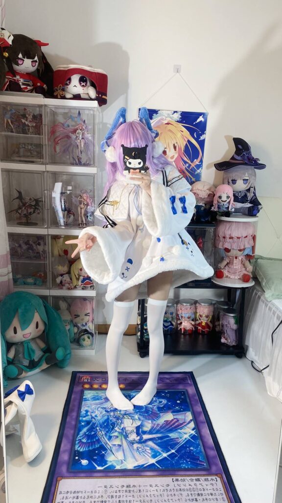 白栎Shirly NO.002 – 碧蓝航线 塔什干 原皮[67P/269MB]插图