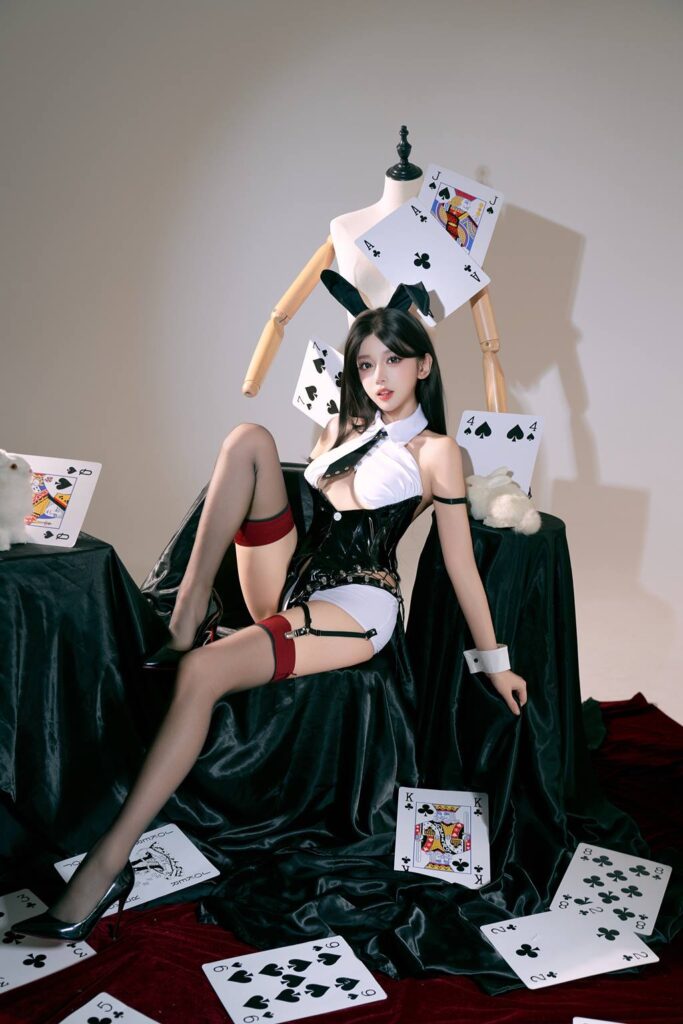 过期米线线喵 NO.134 – 卡牌兔女郎[49P/129MB]插图3