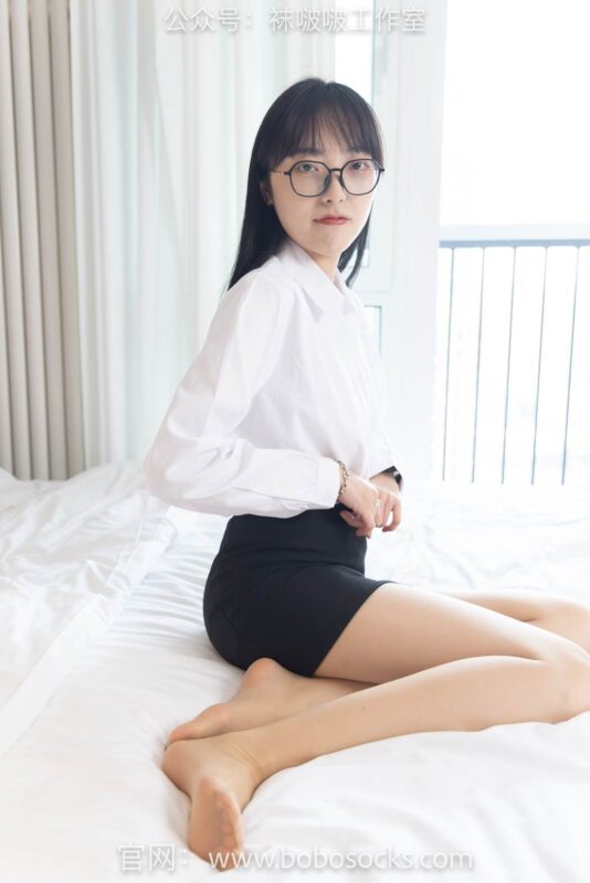 [BoBoSocks袜啵啵]NO.094 稚予-高跟鞋、肉丝[139P/1V/5.31GB]-无料摄影圈