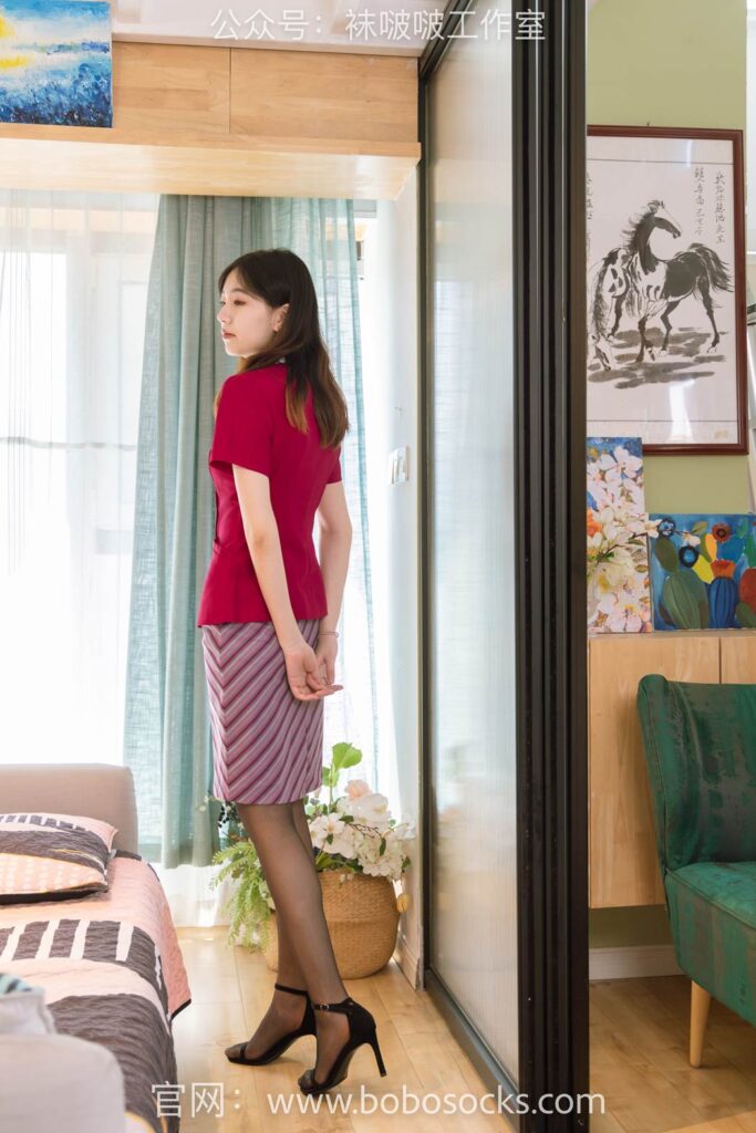 [BoBoSocks袜啵啵]NO.099 小甜豆-高跟鞋、黑丝、白丝[140P/1V/6.25GB]插图