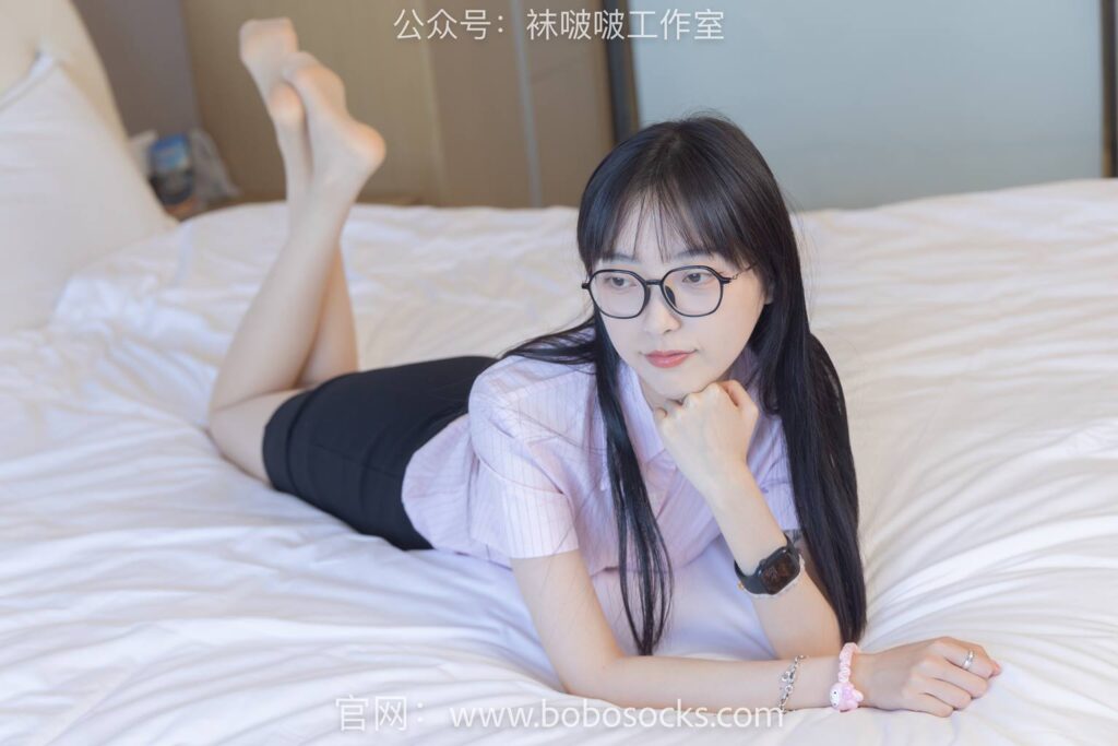 [BoBoSocks袜啵啵]NO.106 稚予-高跟鞋、肉丝[140P/1V/5.38GB]插图1