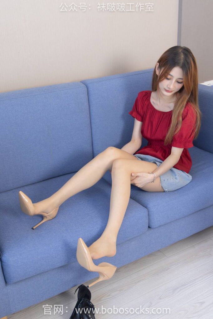 [BoBoSocks袜啵啵]NO.119 苏苏-高跟鞋、高跟凉鞋、肉丝、裸足[140P/1V/6.69GB]插图2