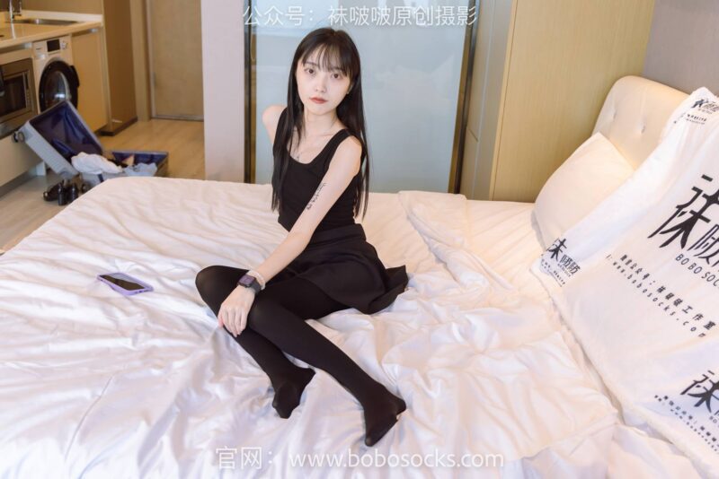 [BoBoSocks袜啵啵]NO.130 稚予-两双穿脏篮球鞋、厚黑丝[145P/1V/5.91GB]-无料摄影圈