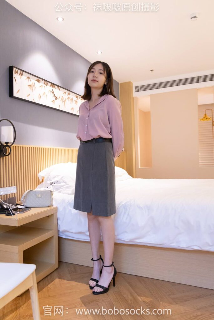 [BoBoSocks袜啵啵]NO.142 小甜豆-高跟鞋、高跟凉鞋、肉丝、裸足[140P/1V/7.78GB]插图